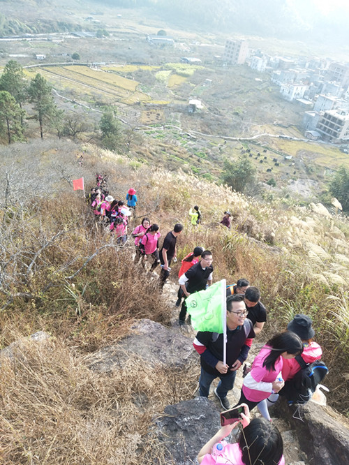 广州哪家徒步团建公司比较专业呢?
