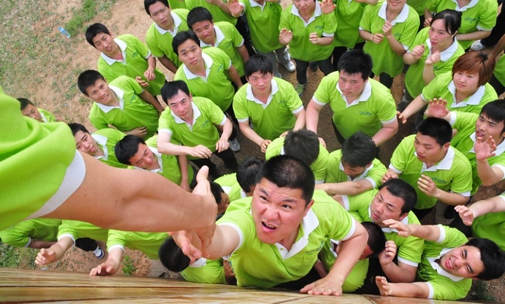 户外拓展之毕业墙