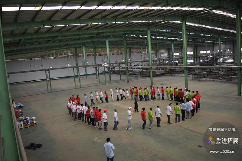 2015非洲尼日利亚两天户外拓展培训 2015非洲尼日利亚两天户外拓展培训