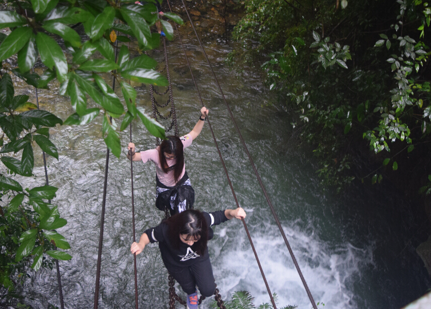 告别传统走向大自然——徒步探险 告别传统走向大自然——徒步探险
