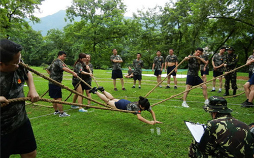 励进拓展训练推动协同复工复产做出自己应有的力量 励进拓展训练推动协同复工复产做出自己应有的力量