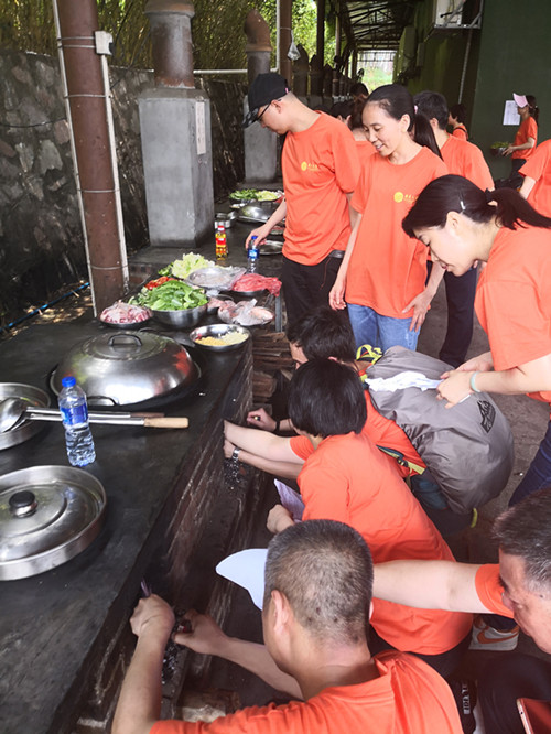 深圳一日游公司团建员工活动去哪好玩? 深圳一日游公司团建员工活动去哪好玩?